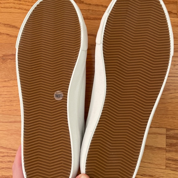 Lucky Brand White Sneakers - Picture 6 of 6